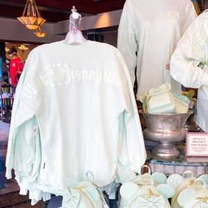 Official Disney jersey in mint